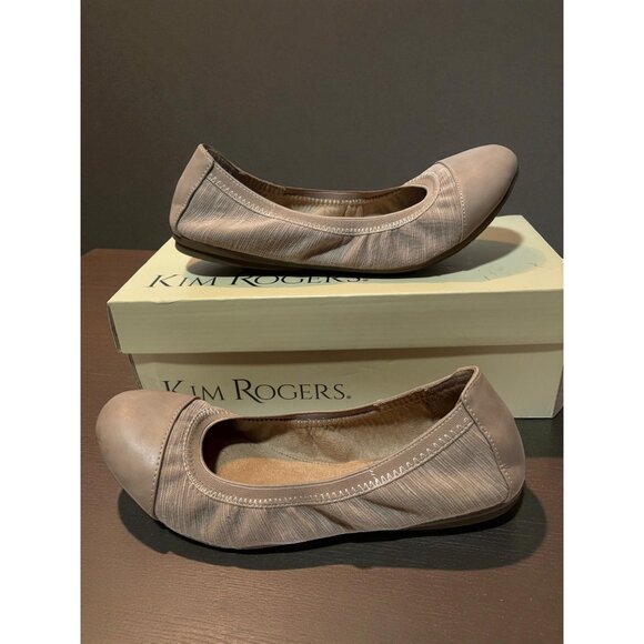 Kim Rogers Womens Oatmeal Adabella 2 Ballet Flats Size 8.5 Medium Faux Leather & - Picture 1 of 10